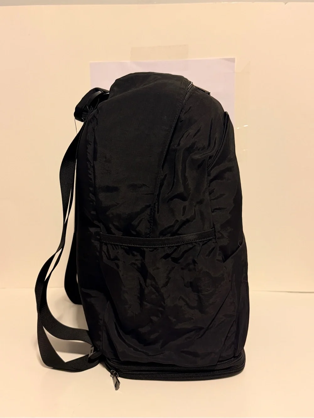 NWT Seyfocnia Unisex Black Lightweight Gym Backpack w/Shoe Compartment